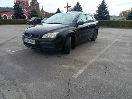 Форд Фокус 2007 у Кам'янське (Дніпродзержинськ) на Automoto.ua Чорний Форд Фокус, об'ємом двигуна 1.6 л та пробігом 227 тис. км за 4000 $, фото 1 на Automoto.ua