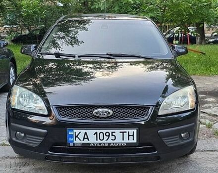 Черный Форд Фокус, объемом двигателя 1.6 л и пробегом 300 тыс. км за 4200 $, фото 1 на Automoto.ua