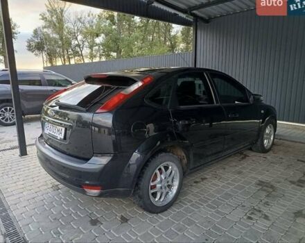 Черный Форд Фокус, объемом двигателя 1.6 л и пробегом 1000 тыс. км за 4500 $, фото 1 на Automoto.ua