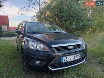 Черный Форд Фокус, объемом двигателя 1.6 л и пробегом 304 тыс. км за 2900 $, фото 1 на Automoto.ua