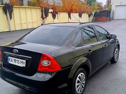 Черный Форд Фокус, объемом двигателя 1.6 л и пробегом 303 тыс. км за 5700 $, фото 1 на Automoto.ua