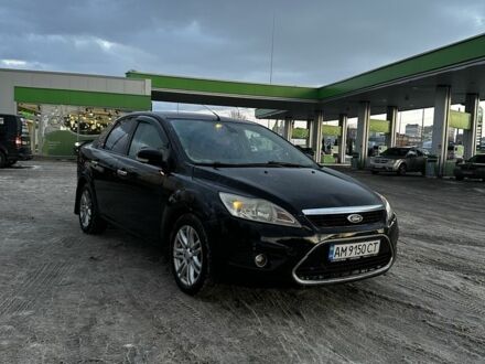 Черный Форд Фокус, объемом двигателя 1.6 л и пробегом 342 тыс. км за 4500 $, фото 1 на Automoto.ua