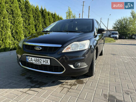 Черный Форд Фокус, объемом двигателя 1.6 л и пробегом 177 тыс. км за 5500 $, фото 1 на Automoto.ua