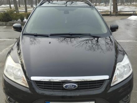 Черный Форд Фокус, объемом двигателя 1.8 л и пробегом 212 тыс. км за 5500 $, фото 1 на Automoto.ua