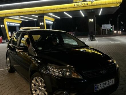 Черный Форд Фокус, объемом двигателя 1.6 л и пробегом 214 тыс. км за 5200 $, фото 1 на Automoto.ua