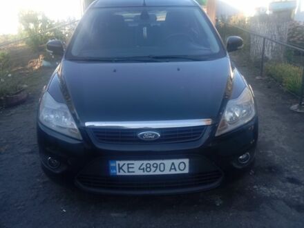 Черный Форд Фокус, объемом двигателя 1.6 л и пробегом 268 тыс. км за 4800 $, фото 1 на Automoto.ua