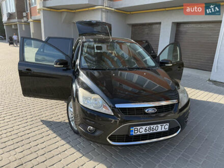 Черный Форд Фокус, объемом двигателя 1.6 л и пробегом 283 тыс. км за 5700 $, фото 1 на Automoto.ua
