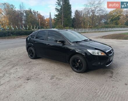 Черный Форд Фокус, объемом двигателя 1.6 л и пробегом 221 тыс. км за 5300 $, фото 1 на Automoto.ua