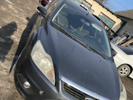 Черный Форд Фокус, объемом двигателя 1.6 л и пробегом 224 тыс. км за 5500 $, фото 1 на Automoto.ua