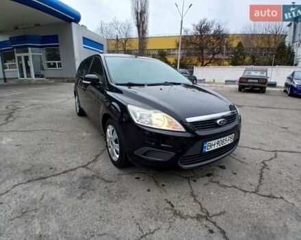 Черный Форд Фокус, объемом двигателя 1.6 л и пробегом 264 тыс. км за 5800 $, фото 1 на Automoto.ua