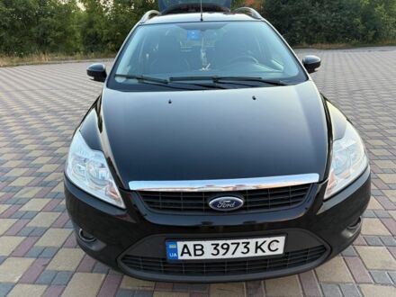Черный Форд Фокус, объемом двигателя 1.6 л и пробегом 300 тыс. км за 6000 $, фото 1 на Automoto.ua