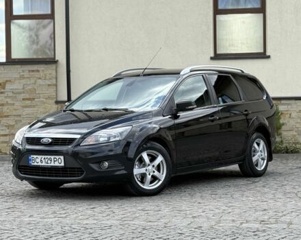 Черный Форд Фокус, объемом двигателя 1.8 л и пробегом 300 тыс. км за 4000 $, фото 1 на Automoto.ua