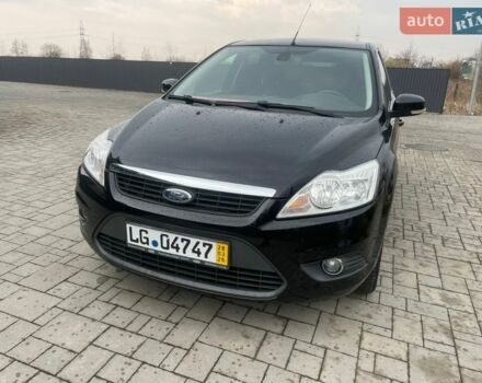 Черный Форд Фокус, объемом двигателя 1.6 л и пробегом 162 тыс. км за 5300 $, фото 1 на Automoto.ua