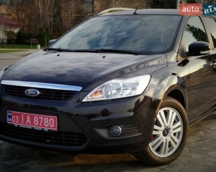 Черный Форд Фокус, объемом двигателя 1.6 л и пробегом 215 тыс. км за 6200 $, фото 1 на Automoto.ua