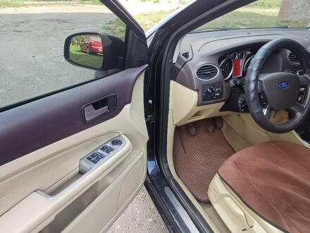 Чорний Форд Фокус, об'ємом двигуна 2 л та пробігом 280 тис. км за 6400 $, фото 1 на Automoto.ua