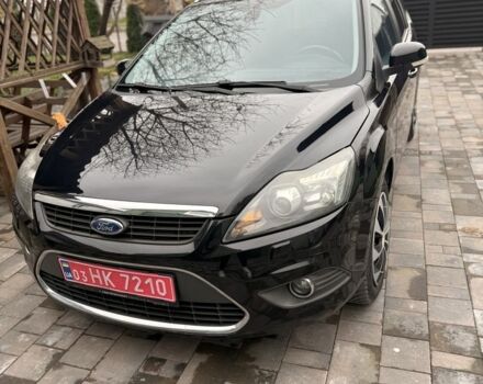 Черный Форд Фокус, объемом двигателя 2 л и пробегом 270 тыс. км за 5000 $, фото 1 на Automoto.ua