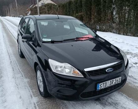 Черный Форд Фокус, объемом двигателя 1.6 л и пробегом 232 тыс. км за 4850 $, фото 1 на Automoto.ua