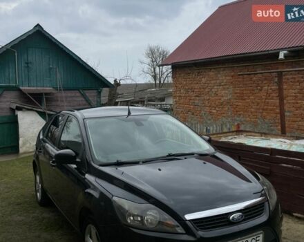 Чорний Форд Фокус, об'ємом двигуна 2 л та пробігом 235 тис. км за 5500 $, фото 1 на Automoto.ua