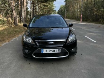 Черный Форд Фокус, объемом двигателя 2 л и пробегом 257 тыс. км за 5400 $, фото 1 на Automoto.ua