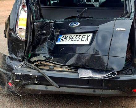 Черный Форд Фокус, объемом двигателя 1.6 л и пробегом 0 тыс. км за 2000 $, фото 1 на Automoto.ua