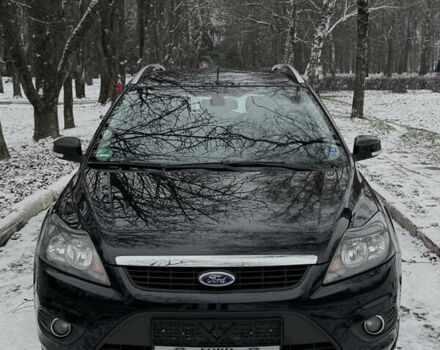 Черный Форд Фокус, объемом двигателя 1.6 л и пробегом 235 тыс. км за 6200 $, фото 1 на Automoto.ua
