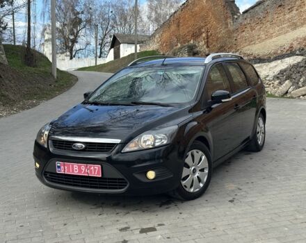 Черный Форд Фокус, объемом двигателя 1.6 л и пробегом 217 тыс. км за 5700 $, фото 1 на Automoto.ua