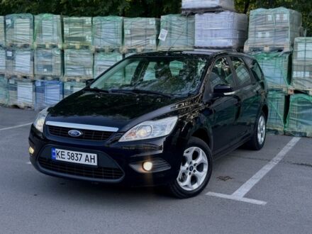 Форд Фокус 2010 у Павлограде на Automoto.ua Чорний Форд Фокус, об'ємом двигуна 1.6 л та пробігом 207 тис. км за 5599 $, фото 1 на Automoto.ua