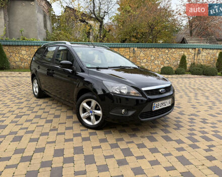 Черный Форд Фокус, объемом двигателя 1.6 л и пробегом 216 тыс. км за 5650 $, фото 1 на Automoto.ua
