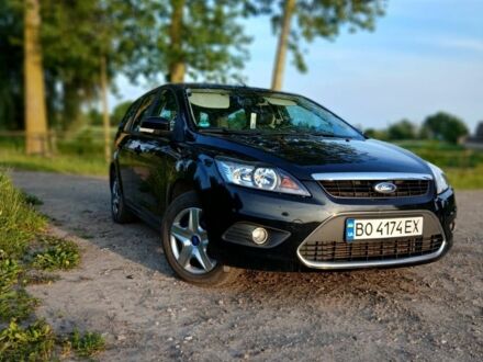 Форд Фокус 2010 в Дубно на Automoto.ua Черный Форд Фокус, объемом двигателя 1.6 л и пробегом 220 тыс. км за 7700 $, фото 1 на Automoto.ua