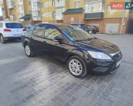 Черный Форд Фокус, объемом двигателя 1.6 л и пробегом 230 тыс. км за 5750 $, фото 1 на Automoto.ua