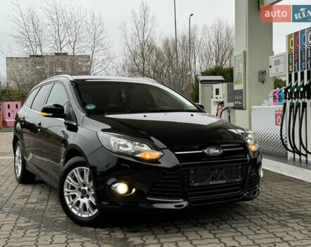 Черный Форд Фокус, объемом двигателя 1.6 л и пробегом 243 тыс. км за 8350 $, фото 1 на Automoto.ua