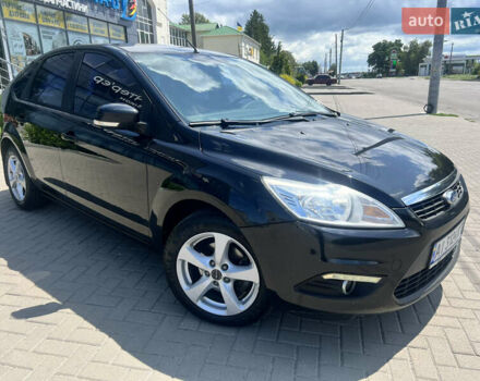 Черный Форд Фокус, объемом двигателя 1.6 л и пробегом 226 тыс. км за 6800 $, фото 1 на Automoto.ua