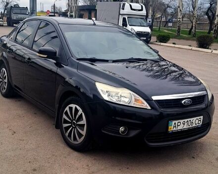 Черный Форд Фокус, объемом двигателя 1.6 л и пробегом 170 тыс. км за 7000 $, фото 1 на Automoto.ua