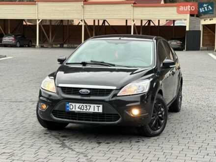 Черный Форд Фокус, объемом двигателя 1.6 л и пробегом 176 тыс. км за 5400 $, фото 1 на Automoto.ua