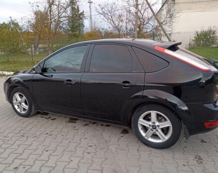 Черный Форд Фокус, объемом двигателя 1.6 л и пробегом 250 тыс. км за 5350 $, фото 1 на Automoto.ua