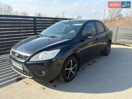 Черный Форд Фокус, объемом двигателя 1.6 л и пробегом 220 тыс. км за 4700 $, фото 1 на Automoto.ua