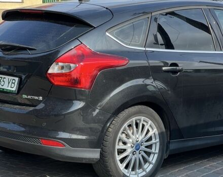 Чорний Форд Фокус, об'ємом двигуна 0 л та пробігом 108 тис. км за 6000 $, фото 1 на Automoto.ua