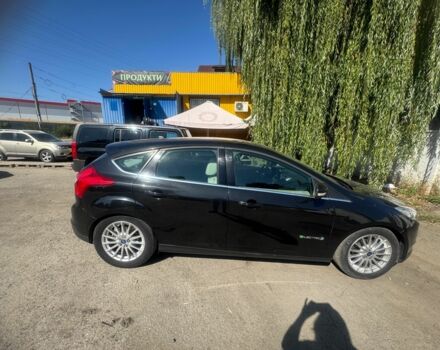 Черный Форд Фокус, объемом двигателя 0 л и пробегом 127 тыс. км за 7500 $, фото 1 на Automoto.ua