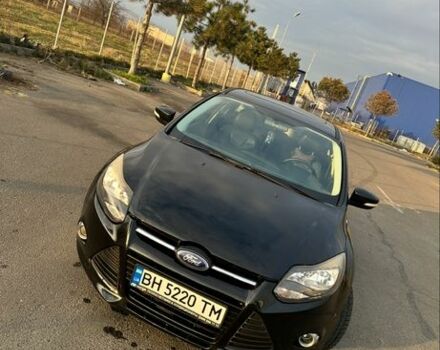 Чорний Форд Фокус, об'ємом двигуна 2 л та пробігом 232 тис. км за 8200 $, фото 1 на Automoto.ua
