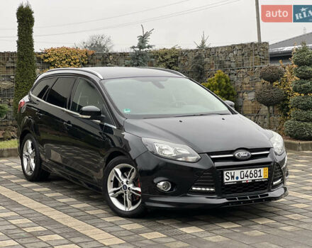 Черный Форд Фокус, объемом двигателя 1.6 л и пробегом 190 тыс. км за 7700 $, фото 1 на Automoto.ua