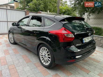 Черный Форд Фокус, объемом двигателя 0 л и пробегом 111 тыс. км за 7400 $, фото 1 на Automoto.ua