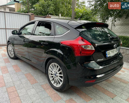 Черный Форд Фокус, объемом двигателя 0 л и пробегом 111 тыс. км за 7400 $, фото 1 на Automoto.ua