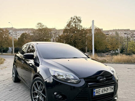 Чорний Форд Фокус, об'ємом двигуна 2 л та пробігом 221 тис. км за 8000 $, фото 1 на Automoto.ua