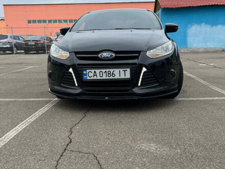 Черный Форд Фокус, объемом двигателя 2 л и пробегом 300 тыс. км за 7500 $, фото 1 на Automoto.ua