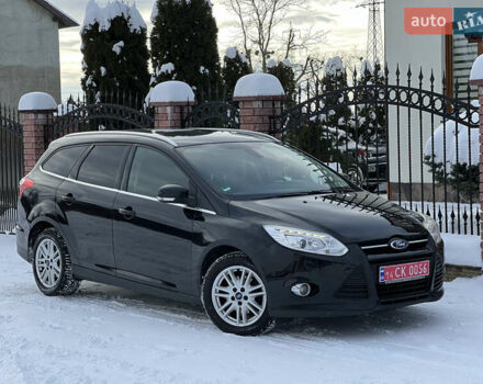 Черный Форд Фокус, объемом двигателя 1.6 л и пробегом 223 тыс. км за 8200 $, фото 1 на Automoto.ua
