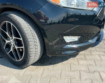 Черный Форд Фокус, объемом двигателя 2 л и пробегом 156 тыс. км за 9000 $, фото 1 на Automoto.ua