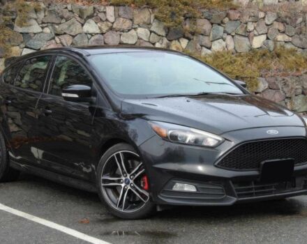 Черный Форд Фокус, объемом двигателя 2 л и пробегом 76 тыс. км за 2000 $, фото 1 на Automoto.ua