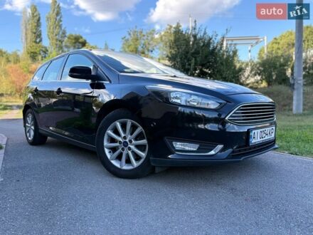 Черный Форд Фокус, объемом двигателя 2 л и пробегом 306 тыс. км за 9500 $, фото 1 на Automoto.ua