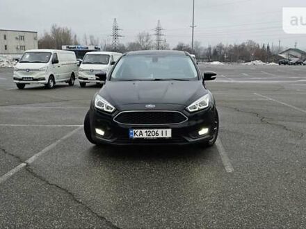 Чорний Форд Фокус, об'ємом двигуна 2 л та пробігом 190 тис. км за 12500 $, фото 1 на Automoto.ua
