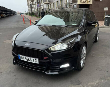 Чорний Форд Фокус, об'ємом двигуна 2 л та пробігом 75 тис. км за 9500 $, фото 1 на Automoto.ua